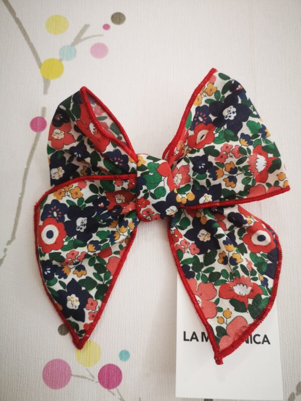 LAZO BOUTIQUE LUNA